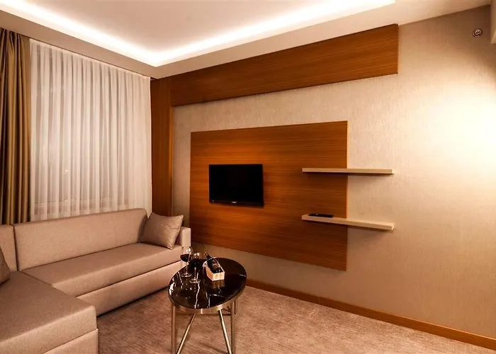 Hotel Majura Business