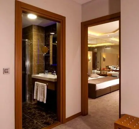 Szálloda Majura Business 3*