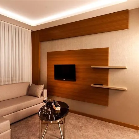 Hotel Majura Business