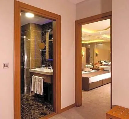 Majura Business Hotel Izmir