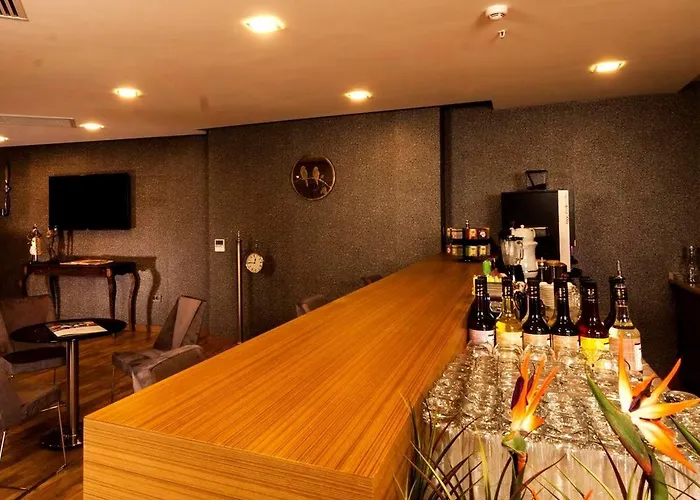 Majura Business Hotel Esmirna